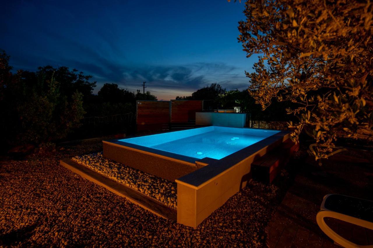 Holiday House Cvita Биоград на Мору Екстериор снимка
