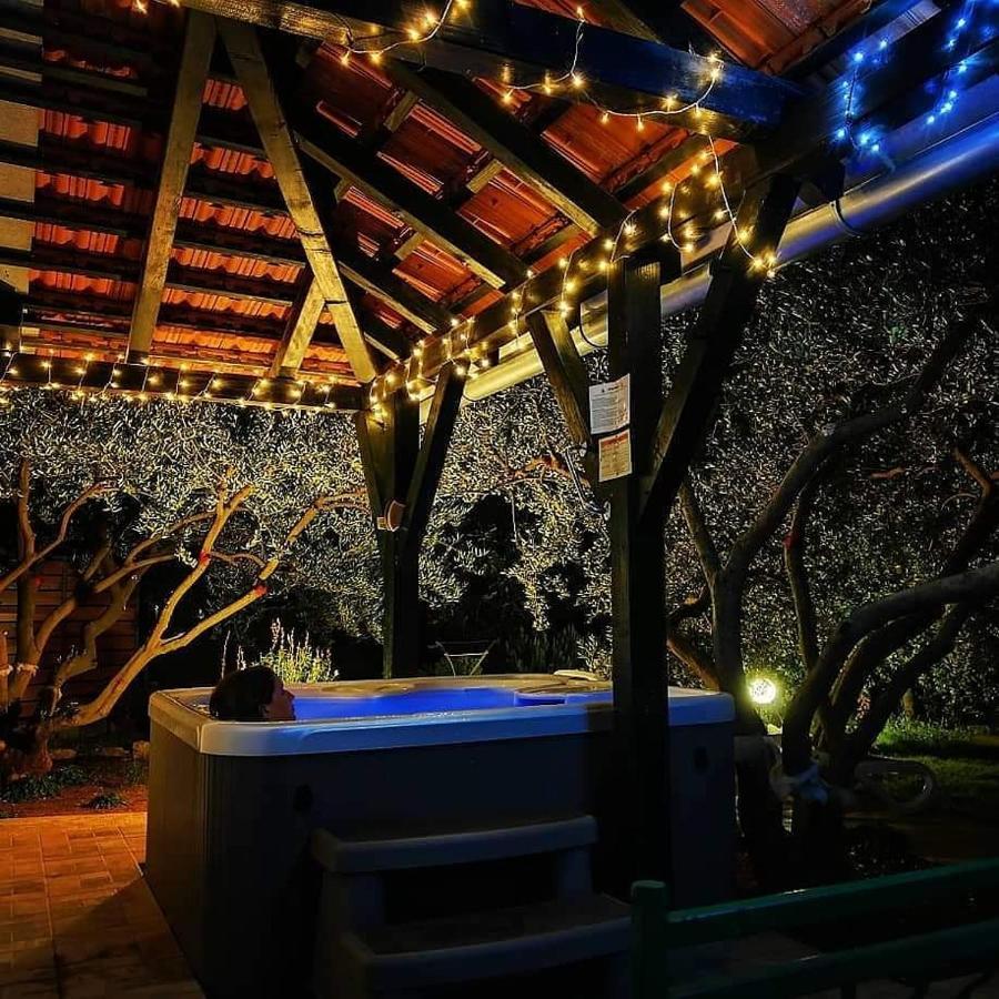 Holiday House Cvita Биоград на Мору Екстериор снимка