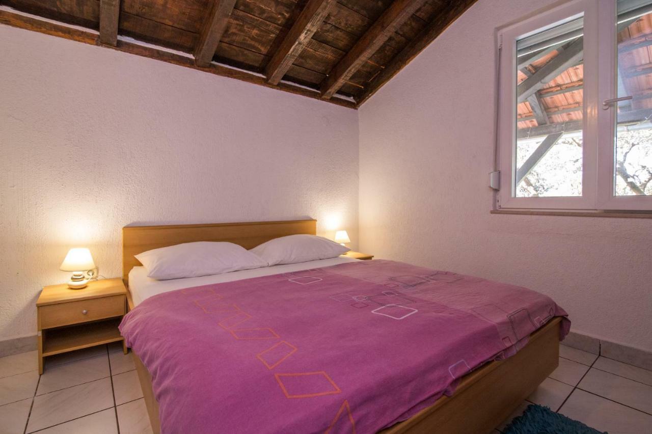 Holiday House Cvita Биоград на Мору Екстериор снимка